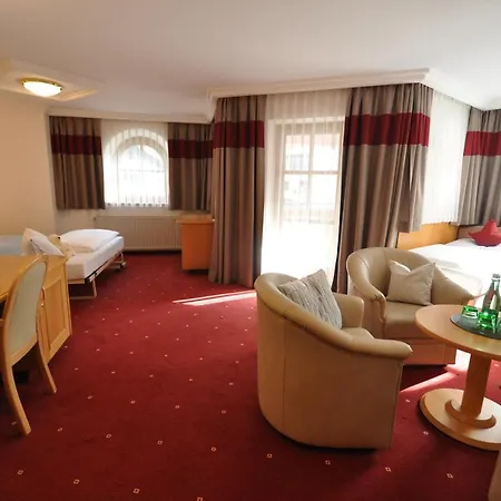 Schattauer Hotel 4*
